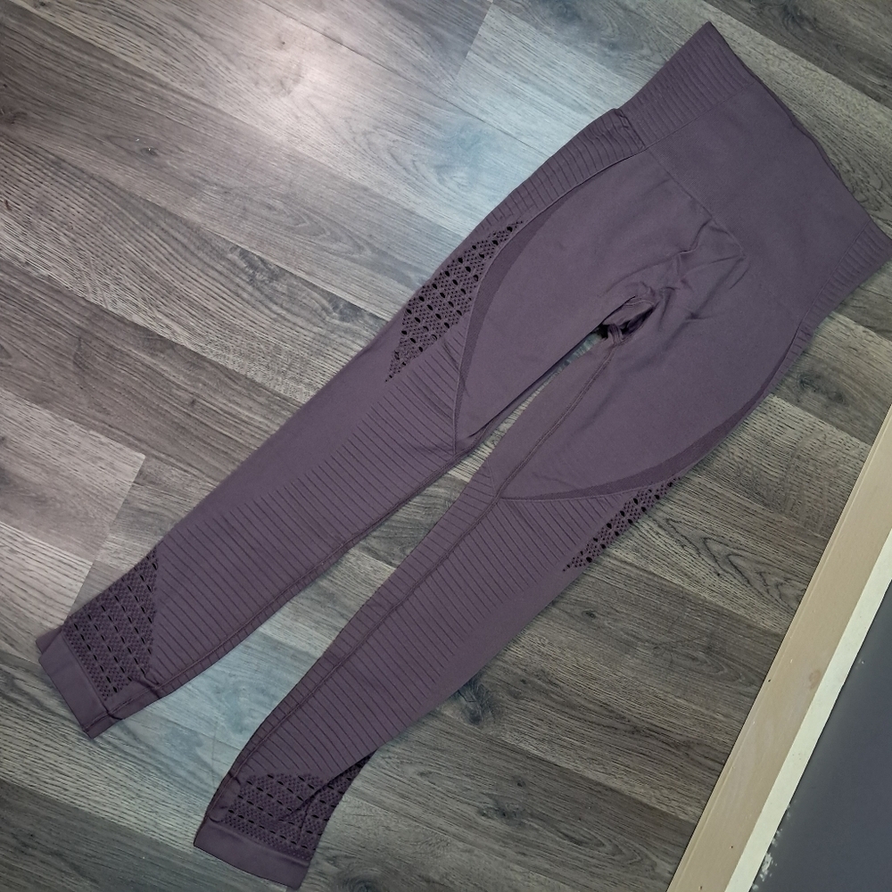 Gymshark Purple High Rise Energy Seamless Perforated Leggings Size XS